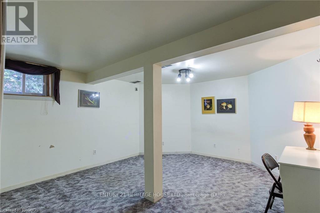 130 Elm Street W, West Grey, Ontario  N0G 1R0 - Photo 36 - X10846329