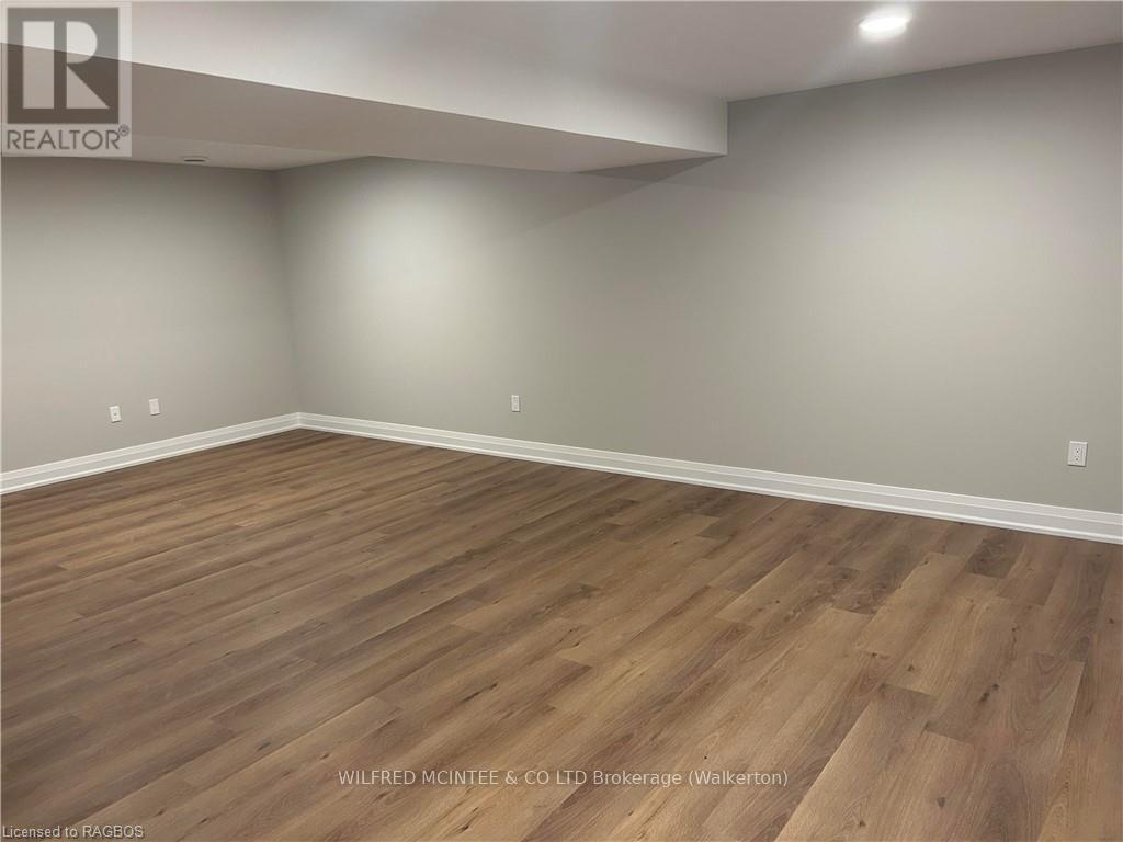 549 Queen Street N, Arran-Elderslie, Ontario  N0G 2N0 - Photo 21 - X10846685