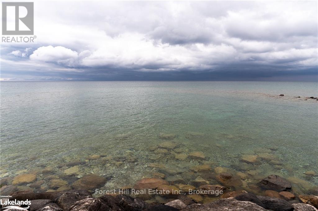 297 LAKESHORE ROAD N, Meaford, Ontario