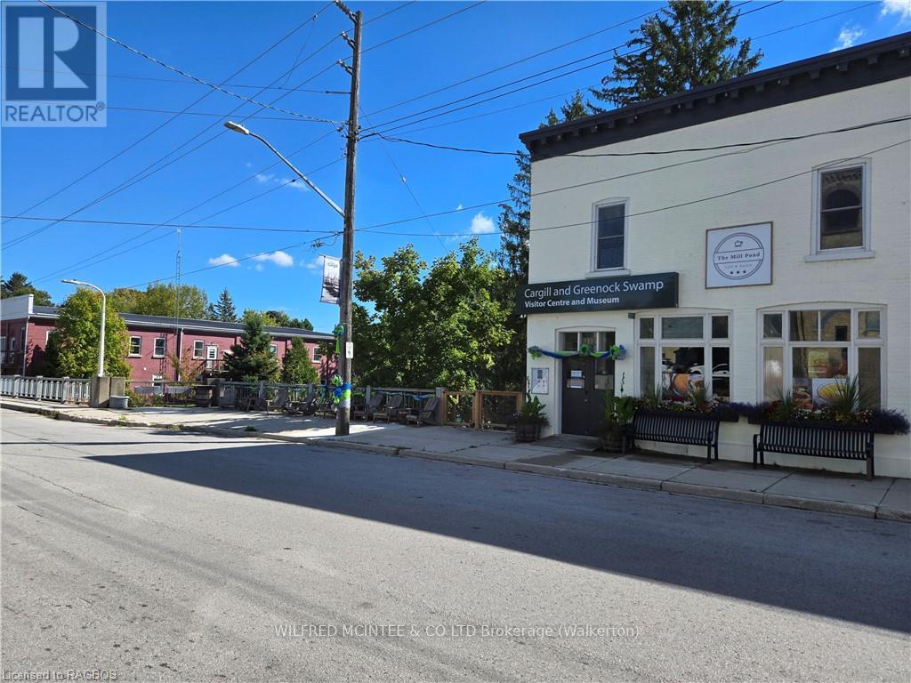 203 Cargill Road, Brockton, Ontario  N0G 1J0 - Photo 2 - X10846821