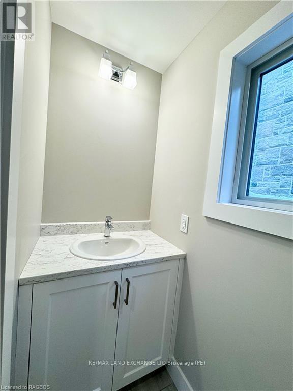 384 Rosner Drive, Saugeen Shores, Ontario  N0H 2C8 - Photo 14 - X10846857