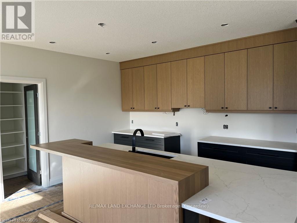 924 Bogdanovic Way, Kincardine, Ontario  N2Z 0H3 - Photo 7 - X10846968