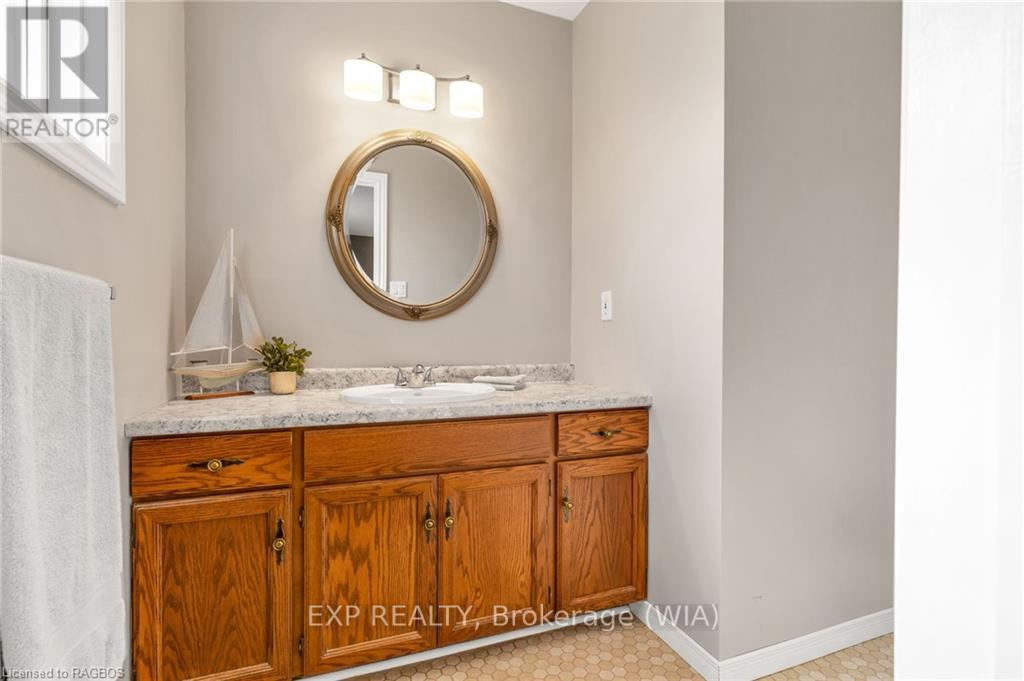 619 Centennial Crescent, South Bruce Peninsula, Ontario  N0H 2T0 - Photo 21 - X10846988