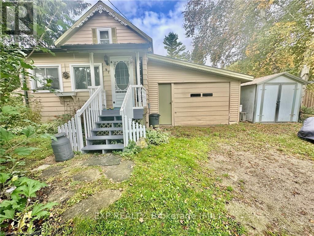 97 GRIFFITH STREET, Brockton, Ontario