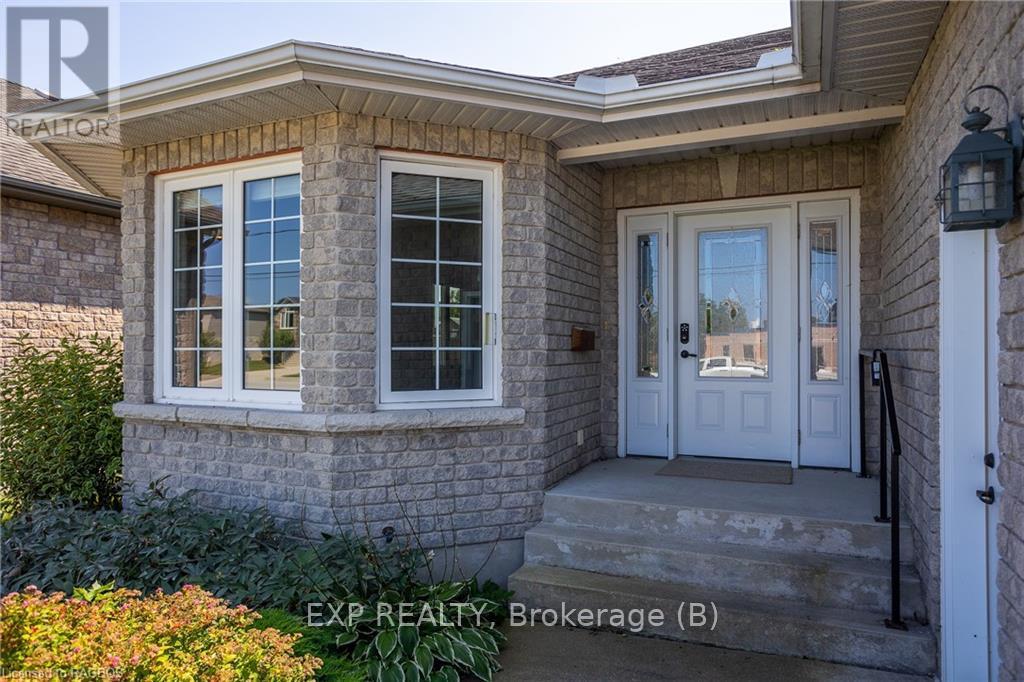 803 23rd Street E, Owen Sound, Ontario  N4K 0A3 - Photo 2 - X10847066