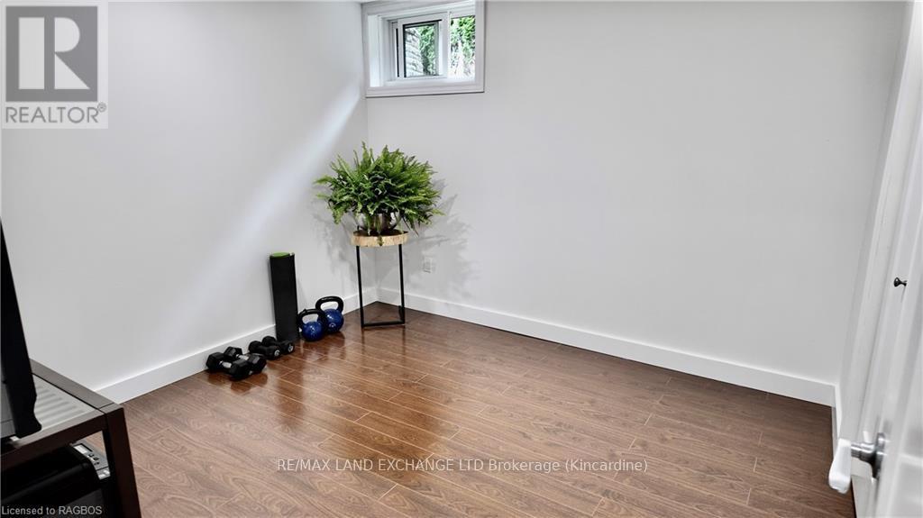 222 Penetangore Row, Kincardine, Ontario  N2Z 2P6 - Photo 34 - X10847092