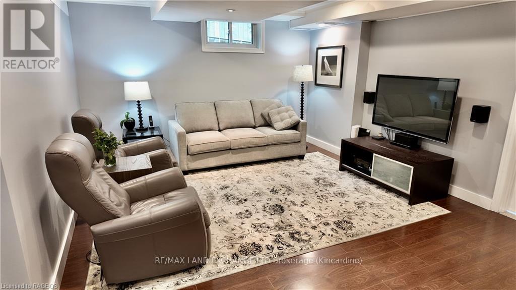 222 Penetangore Row, Kincardine, Ontario  N2Z 2P6 - Photo 38 - X10847092