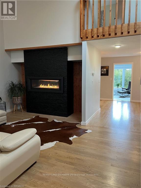 222 Penetangore Row, Kincardine, Ontario  N2Z 2P6 - Photo 8 - X10847092