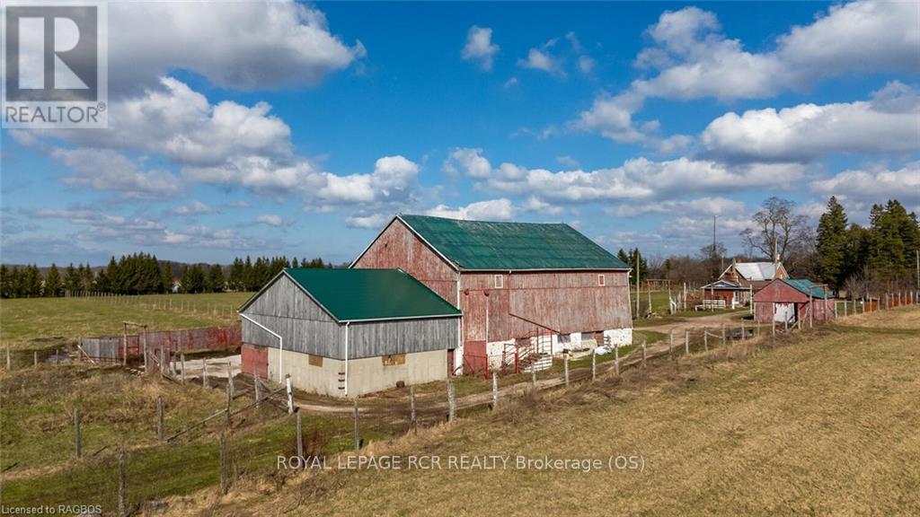 258934 Gordon Sutherland Parkway, Georgian Bluffs, Ontario  N4K 5N4 - Photo 27 - X10847660