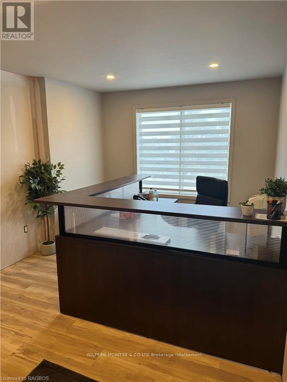 2 - 12 Wallace Street, Brockton, Ontario  N0G 2V0 - Photo 2 - X10848013