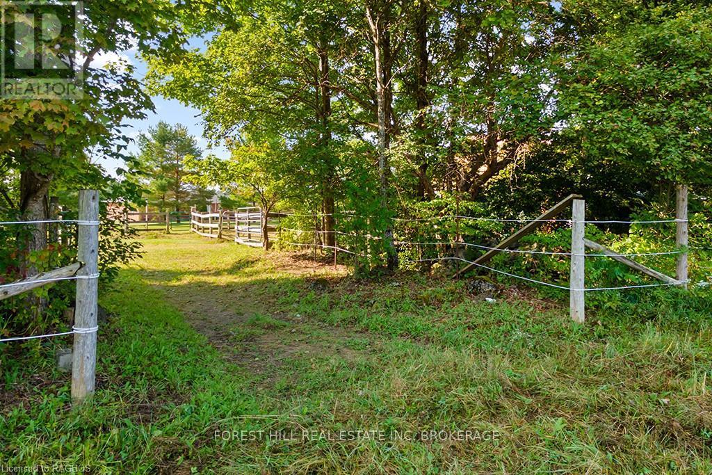 503047 Grey Road 12, West Grey, Ontario  N0G 1R0 - Photo 34 - X10848082