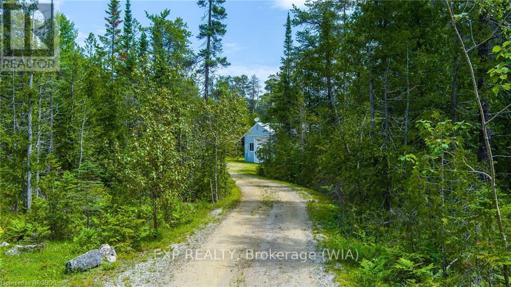 5202 Highway 6, Northern Bruce Peninsula, Ontario  N0H 1Z0 - Photo 3 - X10848083