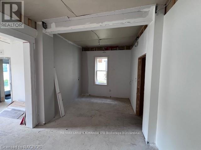 932 Queen Street, Kincardine, Ontario  N2Z 2Y2 - Photo 13 - X10848096