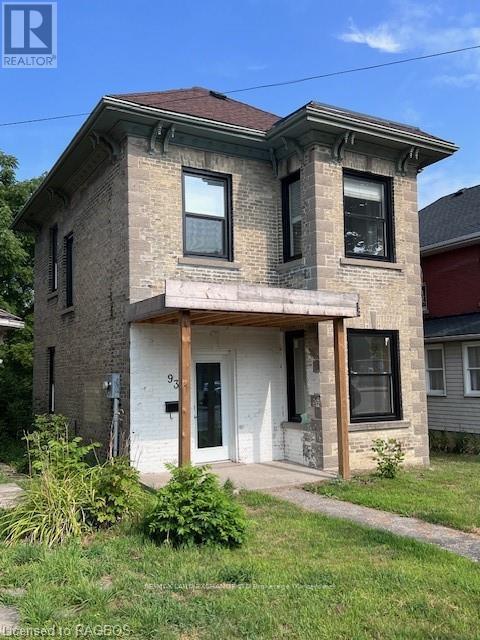 932 Queen Street, Kincardine, Ontario  N2Z 2Y2 - Photo 4 - X10848096