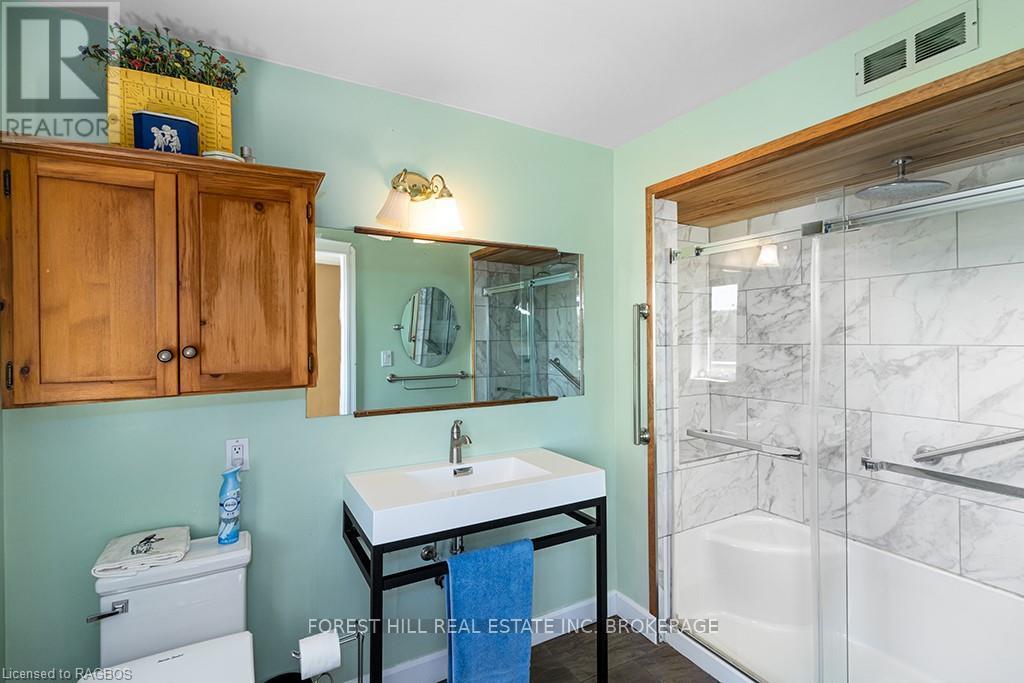 503047 Grey Road 12, West Grey, Ontario  N0G 1R0 - Photo 13 - X10848126
