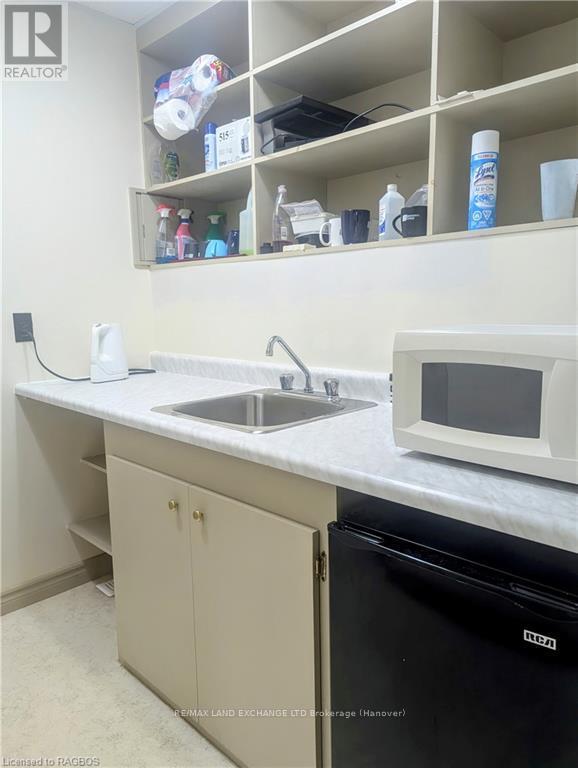 3 - 275 10th Street, Hanover, Ontario  N4N 1P1 - Photo 4 - X10848641