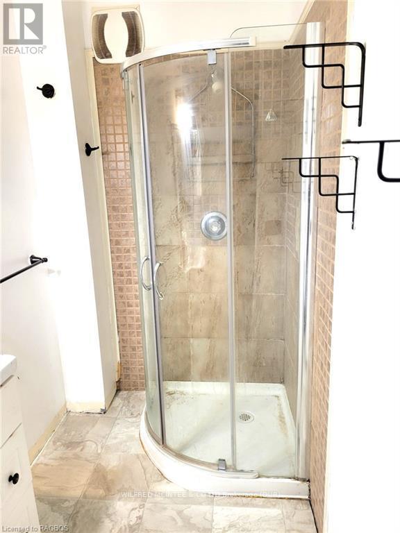 215 Garafraxa Street N, West Grey (Durham), Ontario  N0G 1R0 - Photo 10 - X10848959