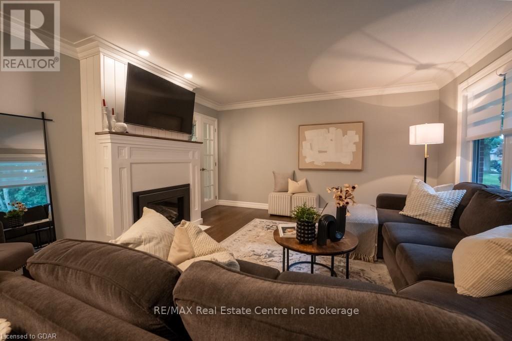 65 Kensington Street, Guelph (Waverley), Ontario  N1E 3P6 - Photo 10 - X10875614