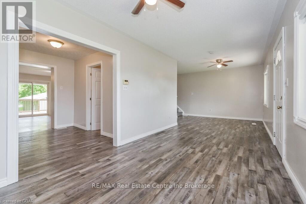 353 Wellington Street E, Wellington North, Ontario  N0G 2L2 - Photo 6 - X10877031