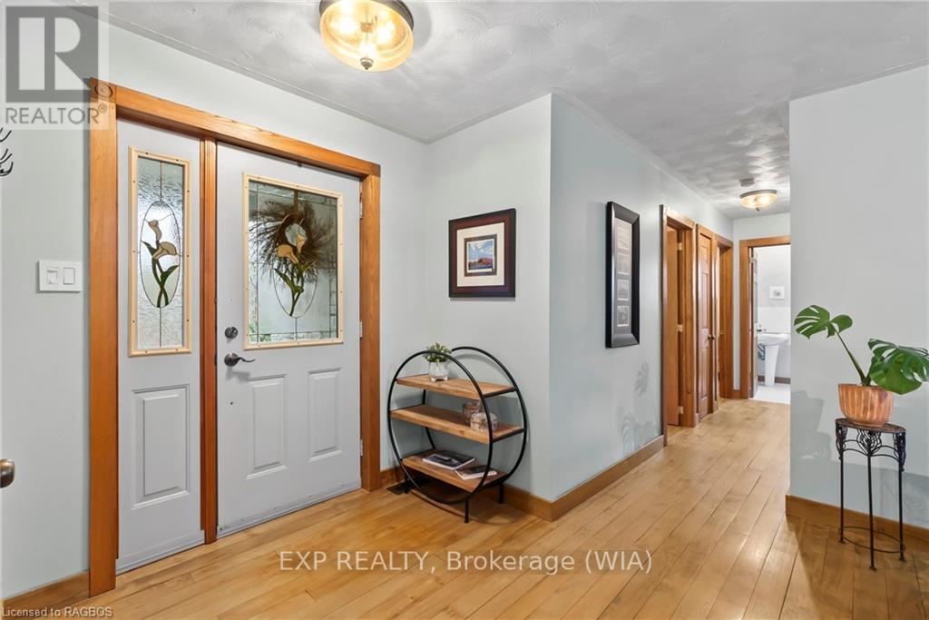 5 15th Avenue, South Bruce Peninsula, Ontario  N0H 2T0 - Photo 8 - X11822875