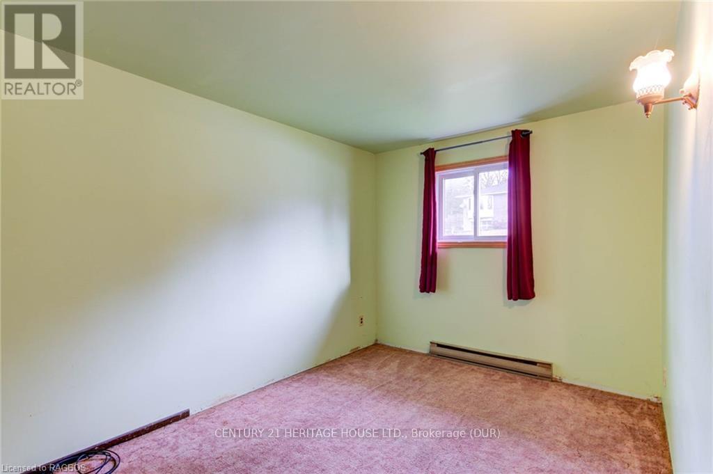 250 Queen St N, West Grey, Ontario  N0G 1R0 - Photo 20 - X11822913