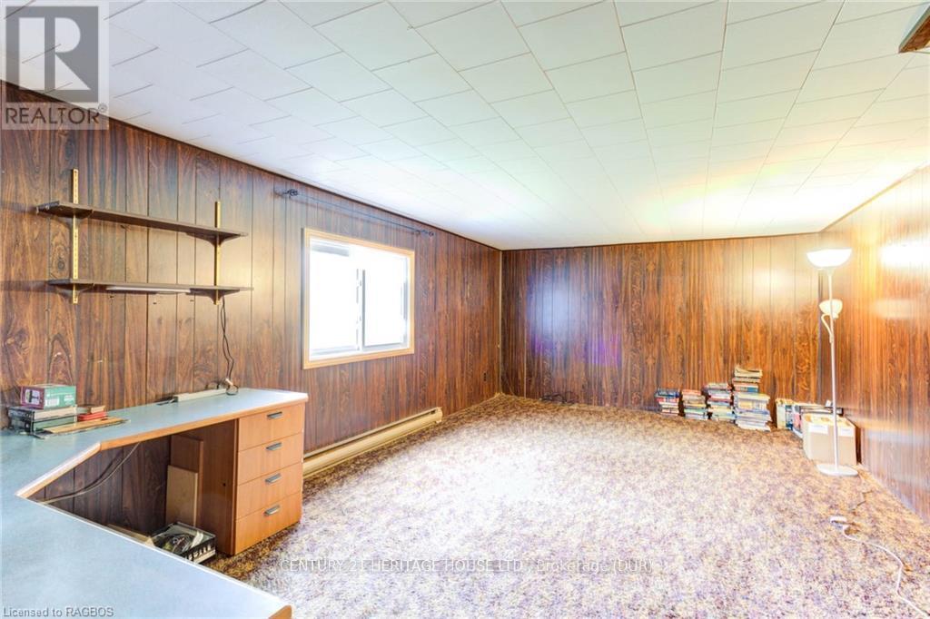 250 Queen St N, West Grey, Ontario  N0G 1R0 - Photo 25 - X11822913