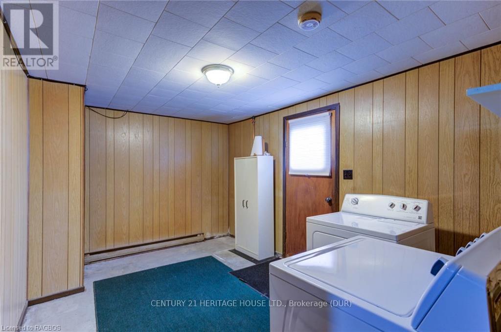 250 Queen St N, West Grey, Ontario  N0G 1R0 - Photo 27 - X11822913