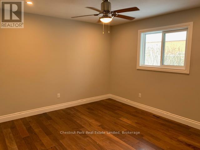 33 Cook Street, Meaford, Ontario  N4L 1V3 - Photo 38 - X11823011
