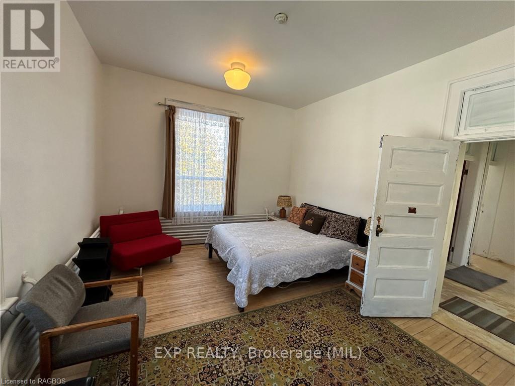 215 Jane Street, Brockton, Ontario  N0G 2V0 - Photo 15 - X11823047