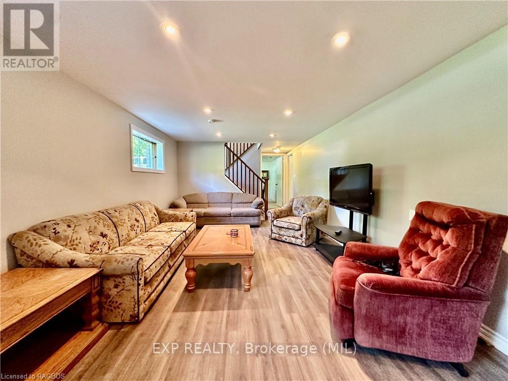 129 Westfall Crescent, West Grey, Ontario  N4N 3B9 - Photo 17 - X11823068