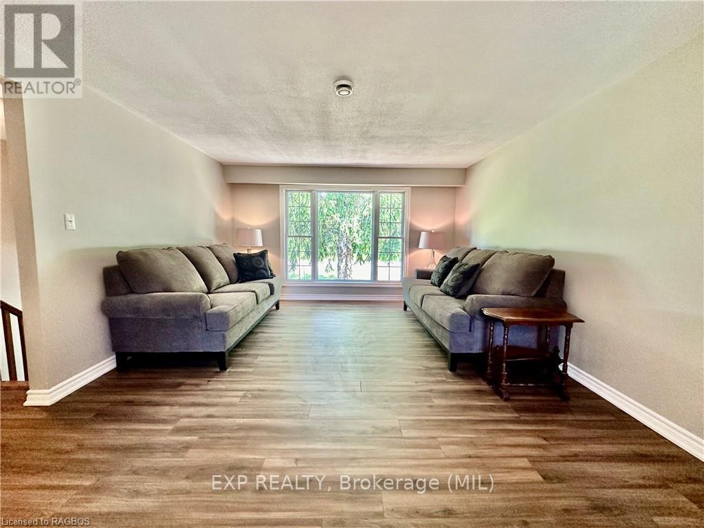 129 Westfall Crescent, West Grey, Ontario  N4N 3B9 - Photo 7 - X11823068