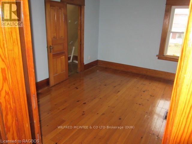 358 Lambton St W, West Grey, Ontario  N0G 1R0 - Photo 19 - X11879918