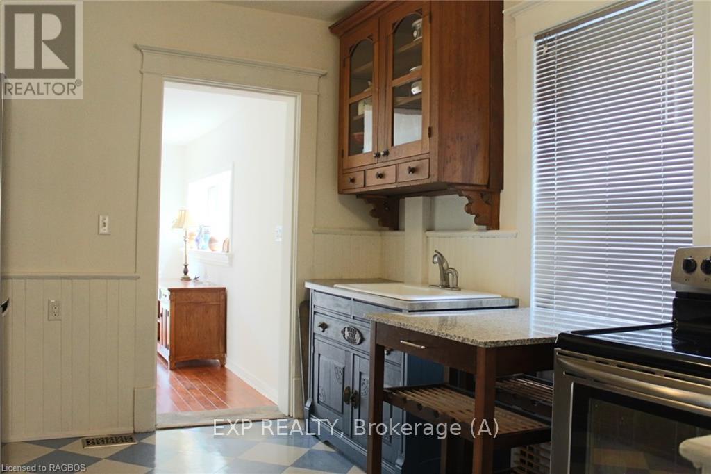 589 2nd Avenue E, Owen Sound, Ontario  N4K 2G5 - Photo 7 - X11879926