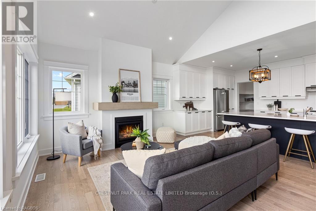 107 Laurens Lane, Georgian Bluffs, Ontario  N0H 1S0 - Photo 16 - X11879933