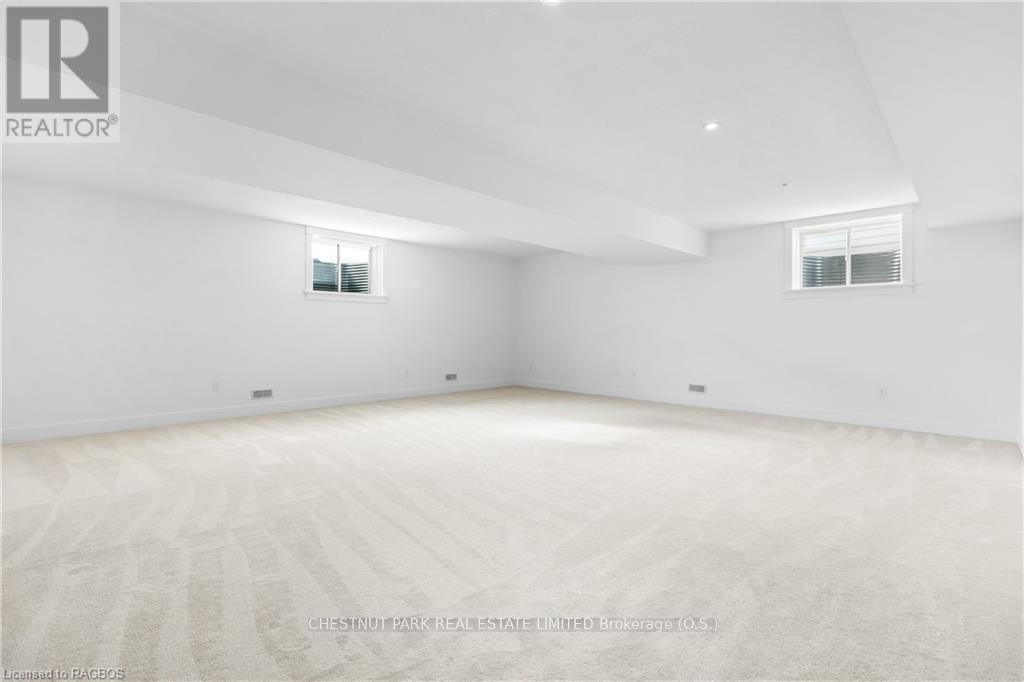 107 Laurens Lane, Georgian Bluffs, Ontario  N0H 1S0 - Photo 25 - X11879933