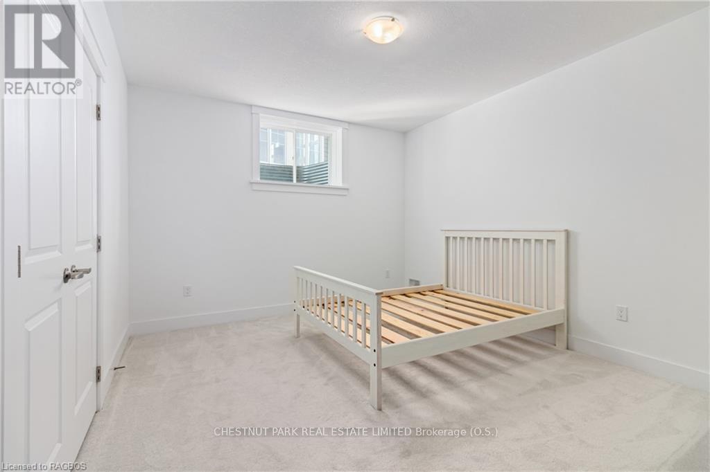 107 Laurens Lane, Georgian Bluffs, Ontario  N0H 1S0 - Photo 26 - X11879933