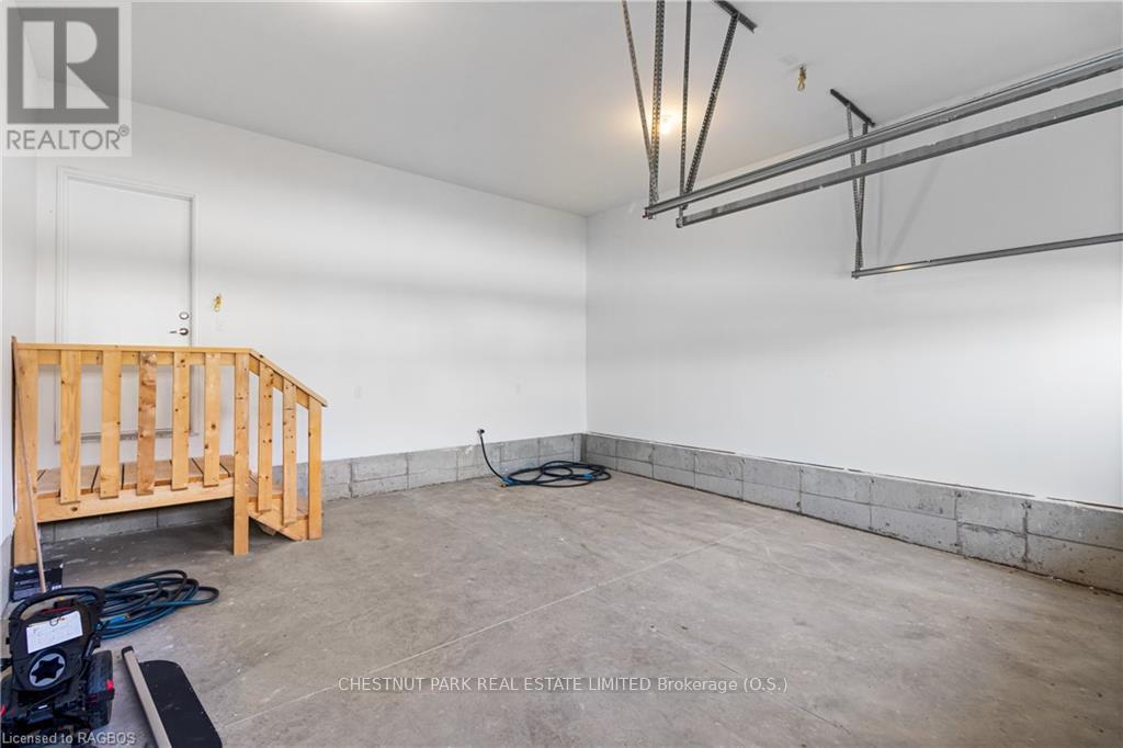 107 Laurens Lane, Georgian Bluffs, Ontario  N0H 1S0 - Photo 29 - X11879933