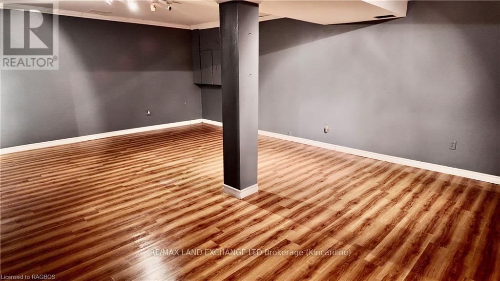 355 Penetangore Row, Kincardine, Ontario  N2Z 2K1 - Photo 19 - X11879961