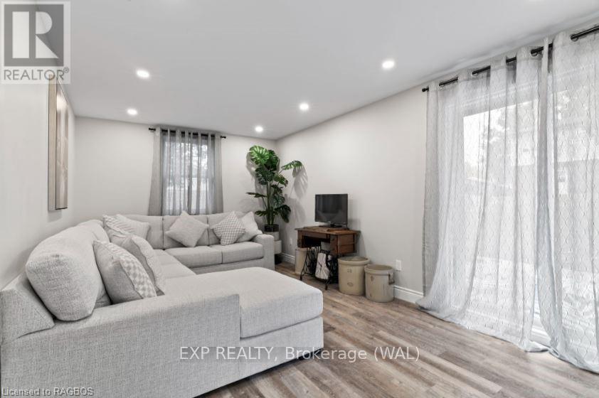 20 Shortt Street, Brockton, Ontario  N0G 2V0 - Photo 17 - X11879991