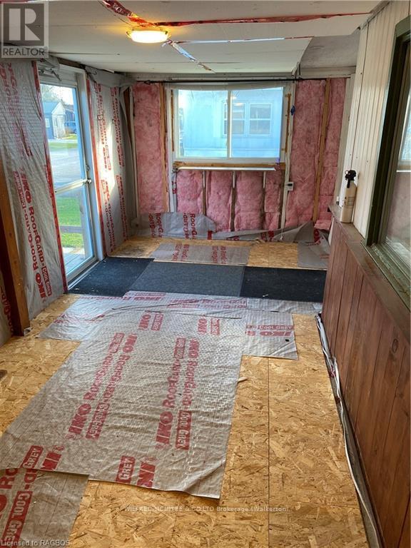 23 Bluejay Court, Brockton, Ontario  N0G 2V0 - Photo 18 - X11880002