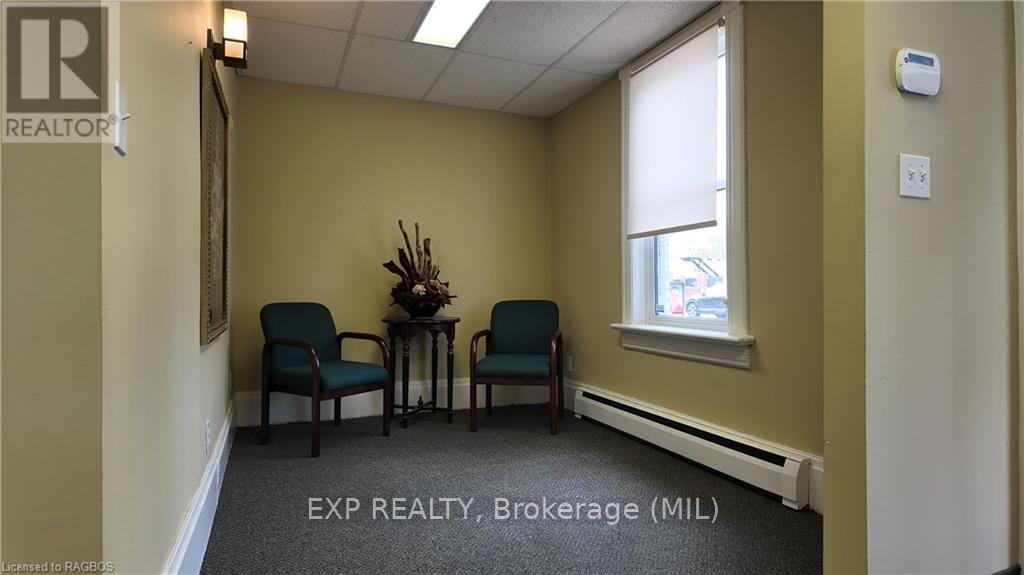 21 Grosvenor St N, Saugeen Shores, Ontario  N0H 2L0 - Photo 6 - X11880016