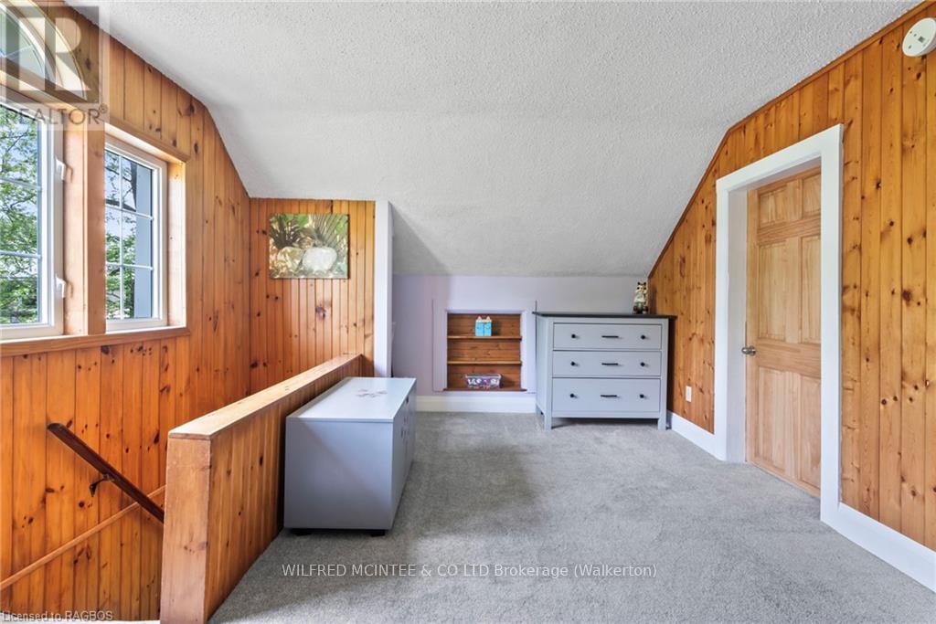 315186 Highway 6, West Grey, Ontario  N0G 1R0 - Photo 23 - X11880022