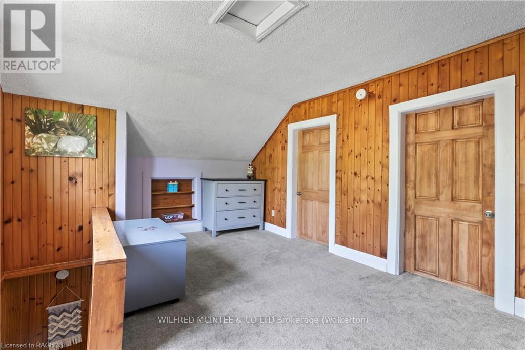 315186 Highway 6, West Grey, Ontario  N0G 1R0 - Photo 24 - X11880022