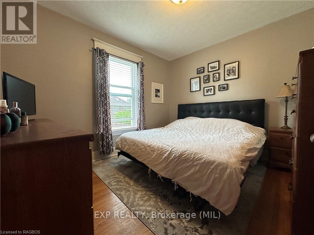 295 9th Street, Hanover, Ontario  N4N 1L3 - Photo 16 - X11880026