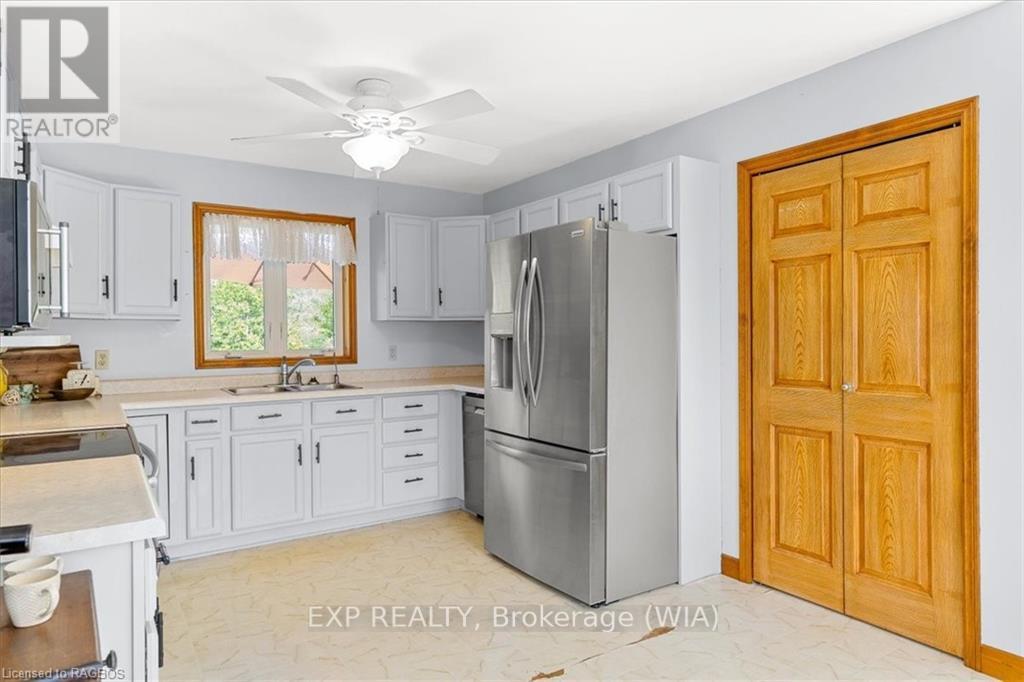 55 Forbes Road, Northern Bruce Peninsula, Ontario  N0H 2T0 - Photo 8 - X11880028