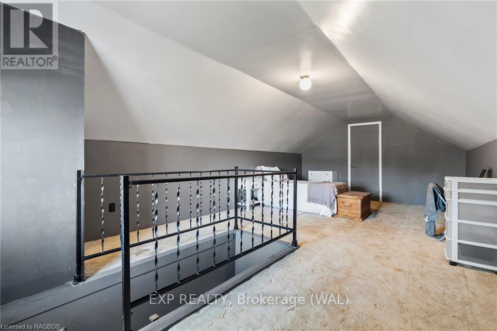 108 Hinks Street, Brockton, Ontario  N0G 2V0 - Photo 17 - X11880039