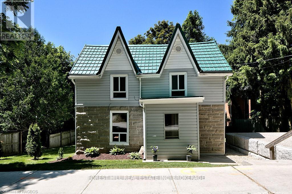 54 MARK STREET W, Grey Highlands, Ontario