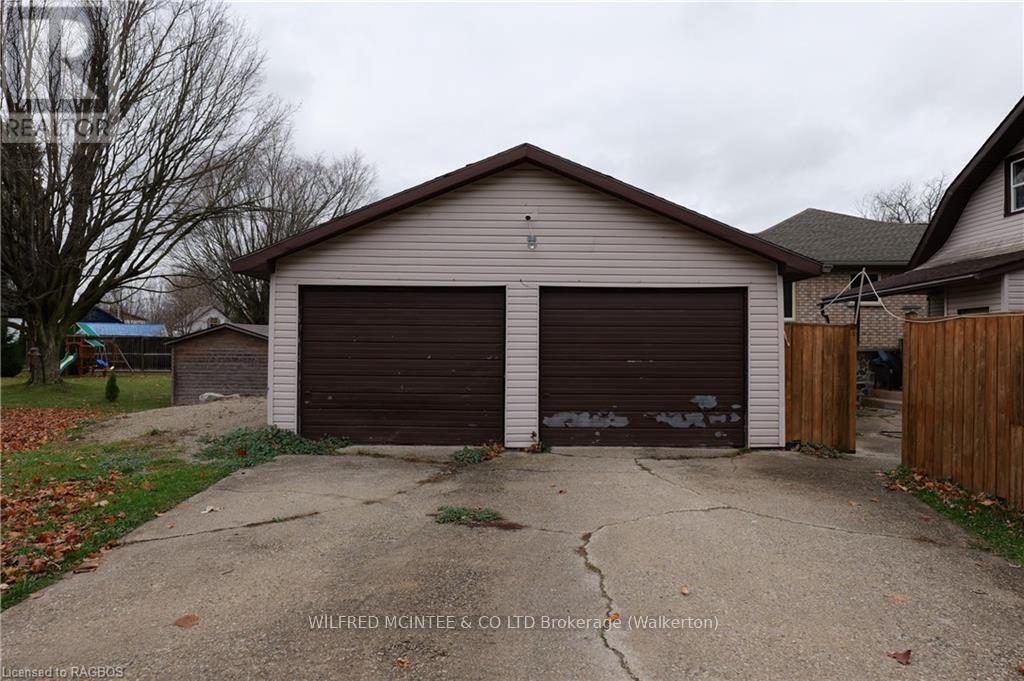 56 Mcgivern Street, Brockton, Ontario  N0G 2V0 - Photo 34 - X11880050