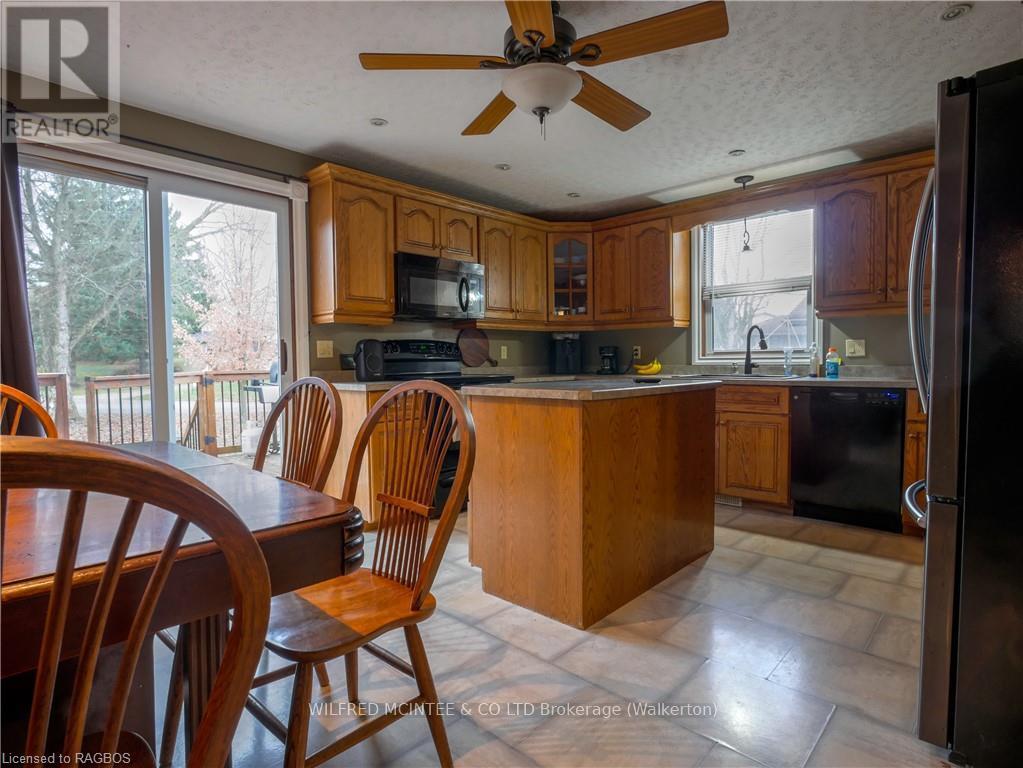 56 Mcgivern Street, Brockton, Ontario  N0G 2V0 - Photo 5 - X11880050