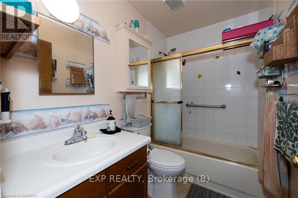 423033 Harbour Drive, Meaford, Ontario  N0H 1B0 - Photo 13 - X11887306